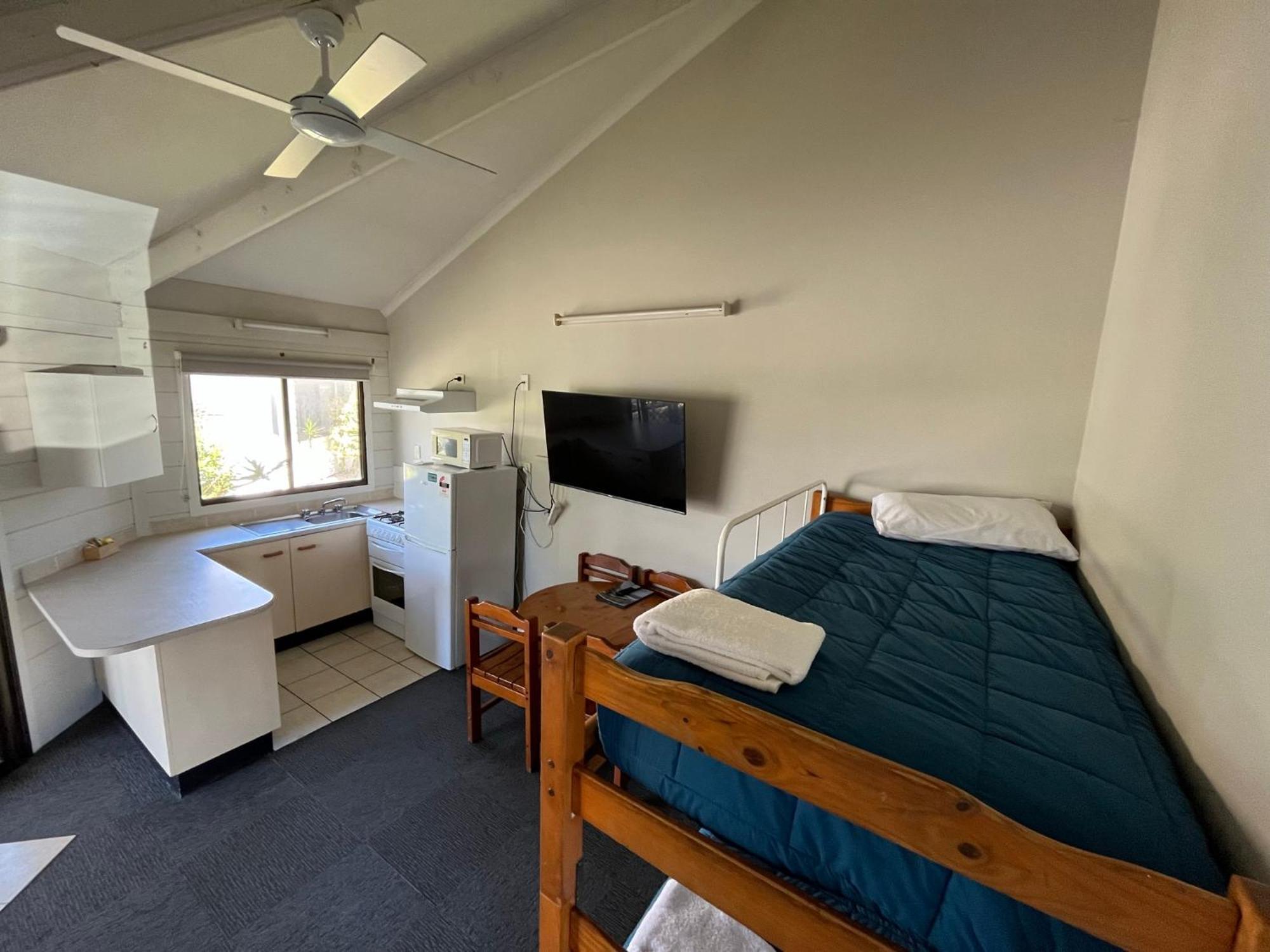דה אינטרנס Shelly Beach Holiday Park מראה חיצוני תמונה