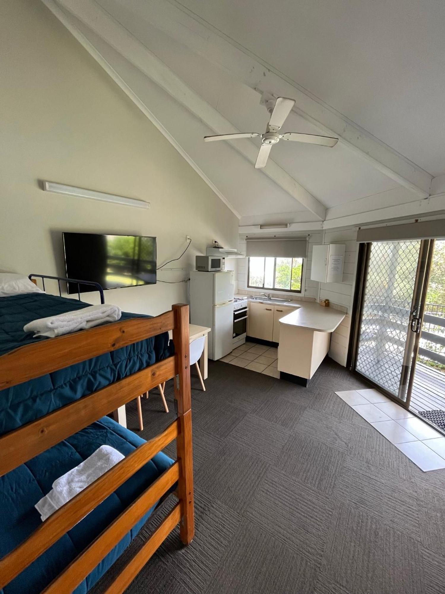 דה אינטרנס Shelly Beach Holiday Park מראה חיצוני תמונה